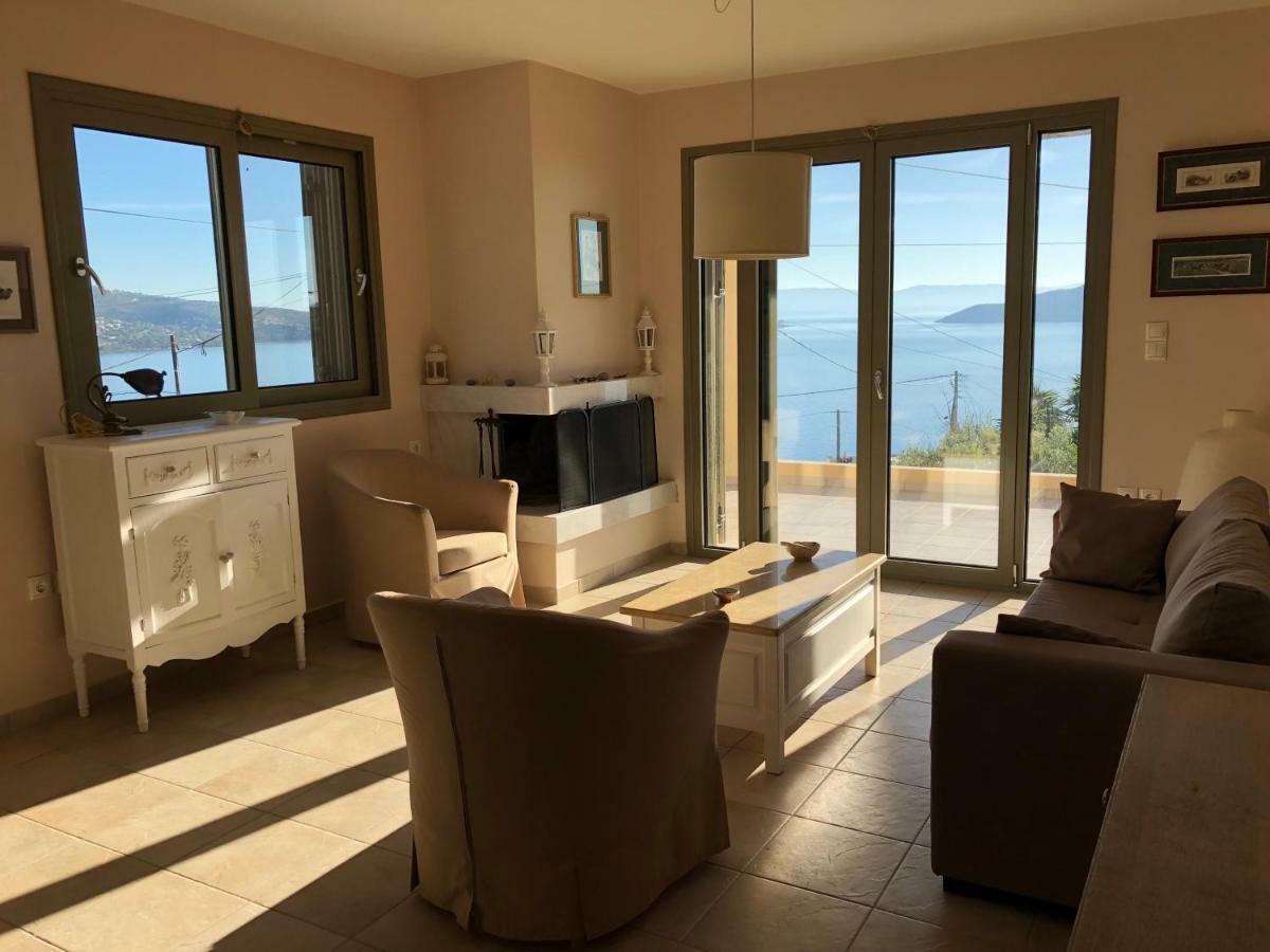 הוילה Aegina Breathtaking Seaview House מראה חיצוני תמונה