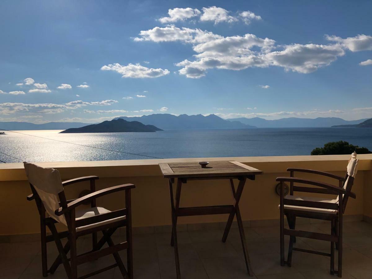 הוילה Aegina Breathtaking Seaview House מראה חיצוני תמונה