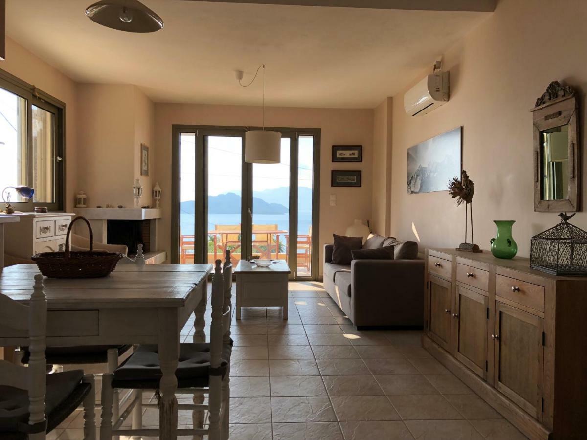 הוילה Aegina Breathtaking Seaview House מראה חיצוני תמונה