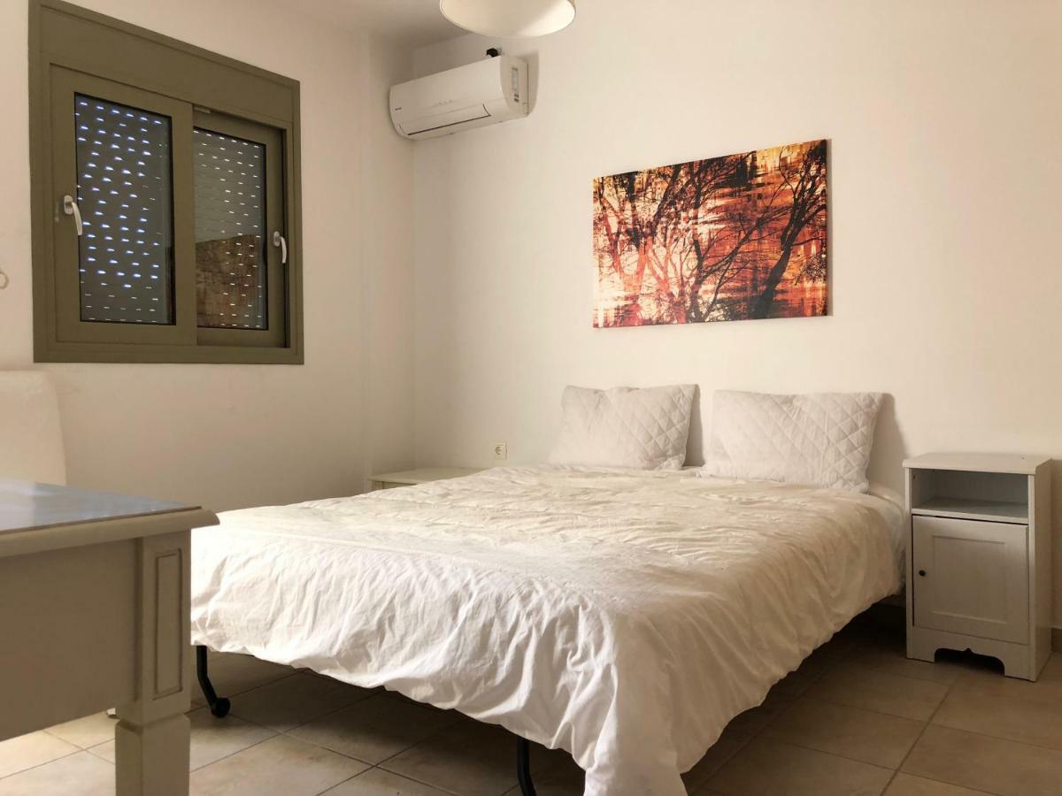הוילה Aegina Breathtaking Seaview House מראה חיצוני תמונה